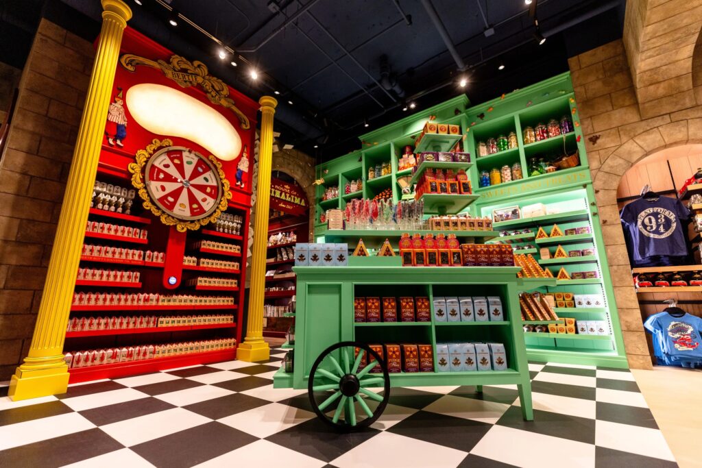 immersive lighting to enhance shopping experience